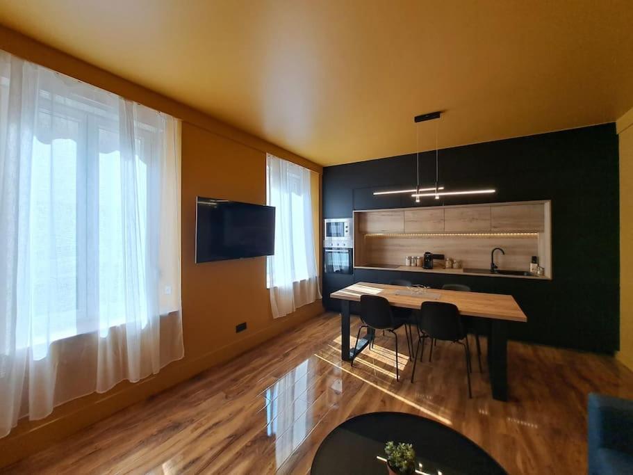 Geneve - Logement Fastueux Apartment แร็งส์ ภายนอก รูปภาพ